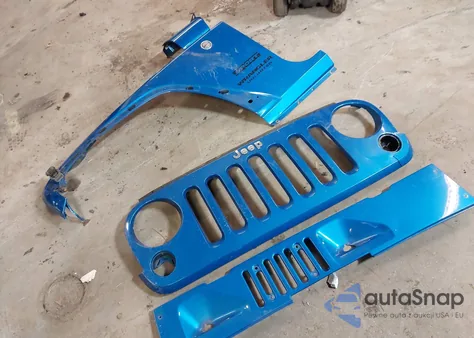 2016 Jeep Wrangler Unlimited Sport z USA, uszkodzony, nr VIN 1C4BJWDG4GL114477